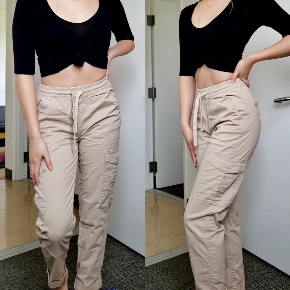 TAN CARGO PANTS